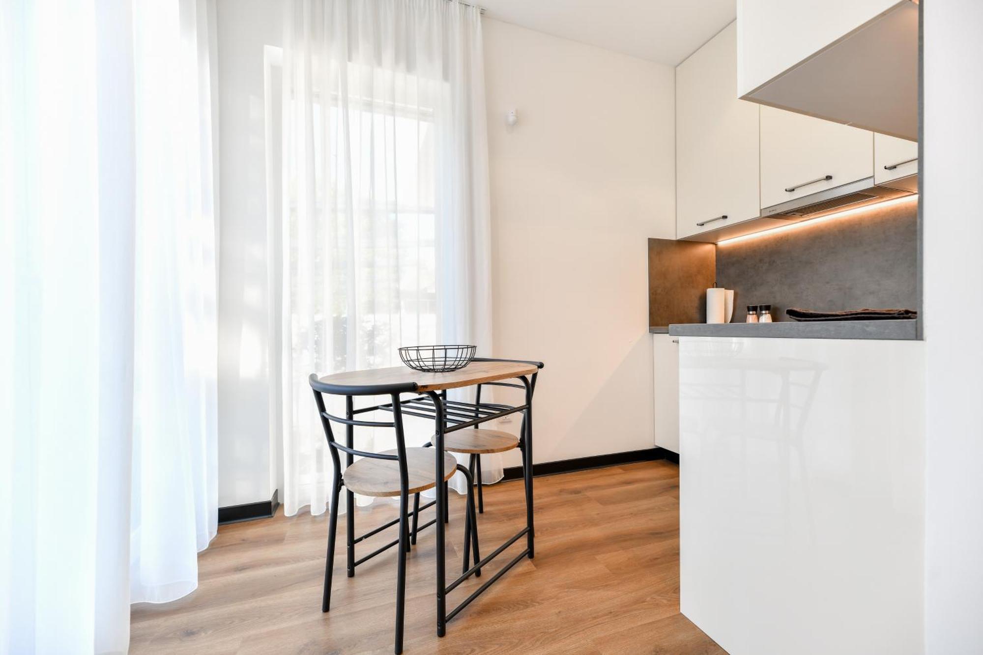 Crowonder Apartments & Rooms Oaza With Heated Swimming Pool And Sauna Turanj Exterior photo