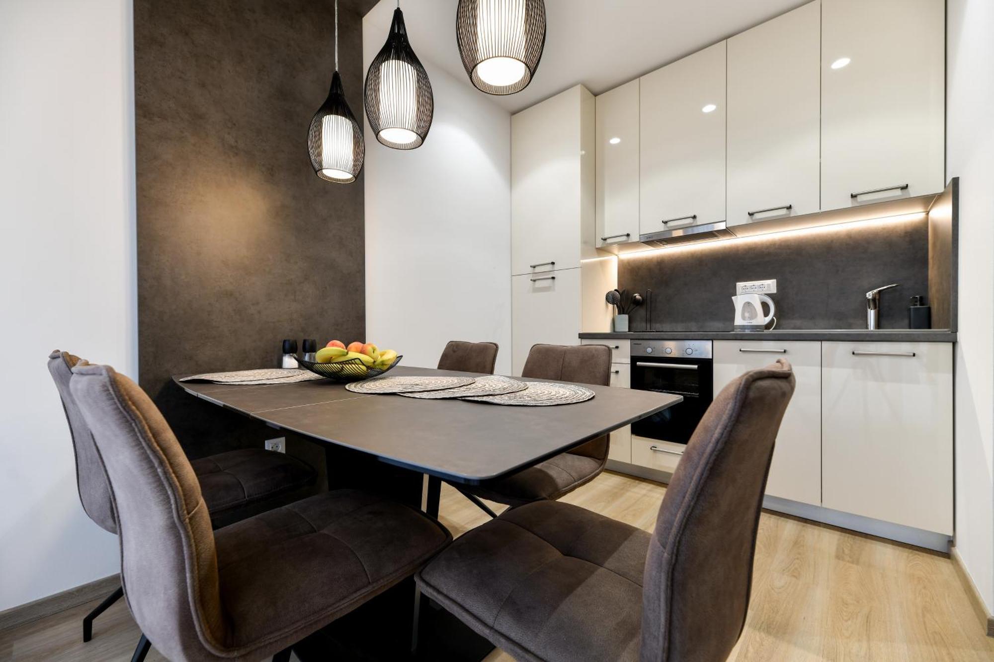 Crowonder Apartments & Rooms Oaza With Heated Swimming Pool And Sauna Turanj Exterior photo